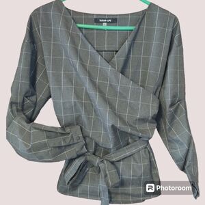 Sugar Lipz Gray Plaid business casual top / smart business shirt, size XS